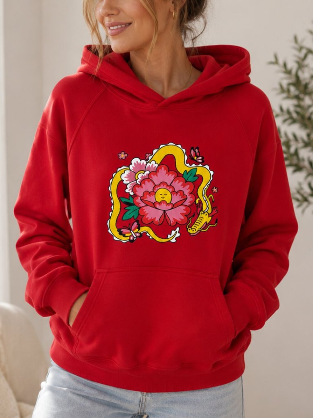 Aritzia Rare Lunar New Year Mega Raglan Hoodie Min Heo SZ XL - Picture 2 of 9
